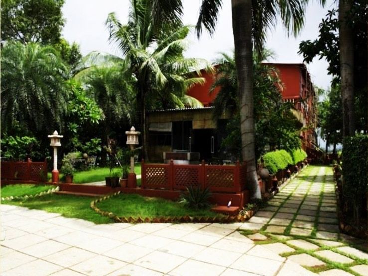 1. Atasa Resort
